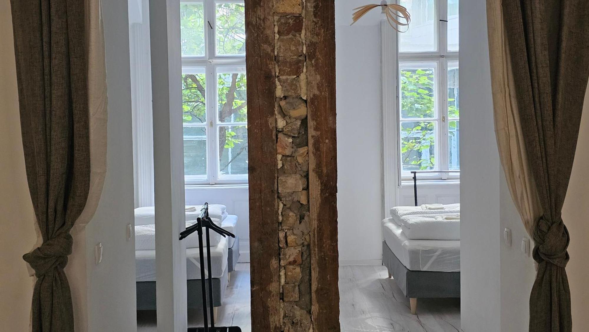Appartement Endor - 4 Bedrooms, 5 Bathrooms, 1 Livingroom With Kitchen